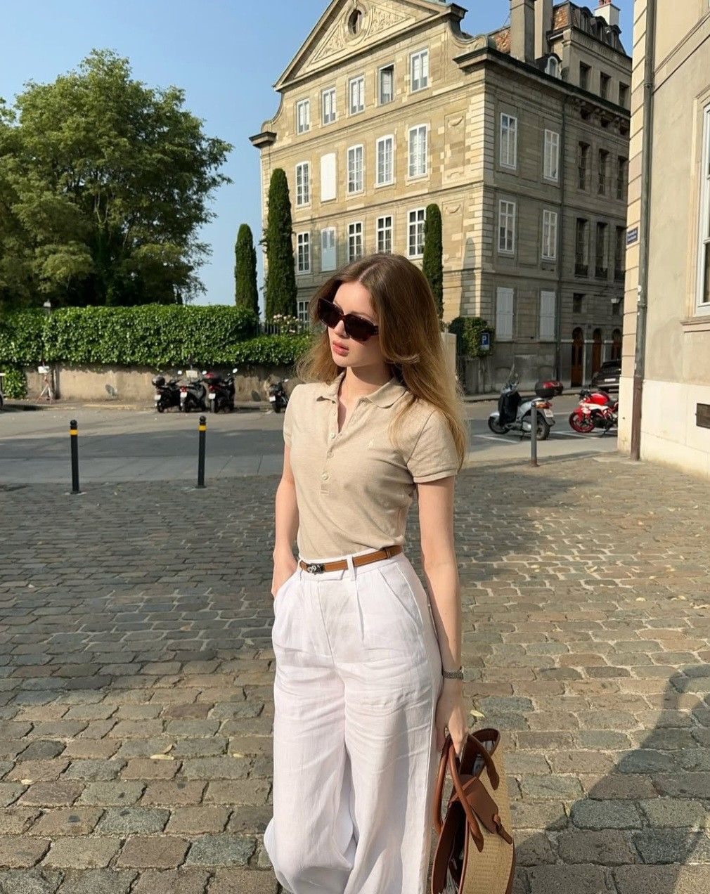 Fashion Trends 2026: How to Build a Stylish and Timeless Wardrobe